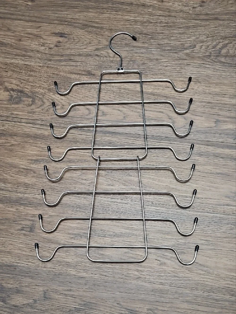 Set of 2 Folding Metal Tank Top and Bra Hangers